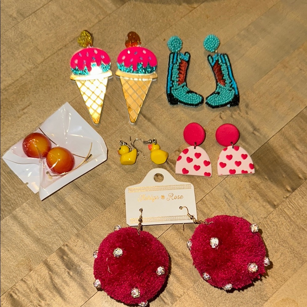 Funky mix Earrings Set